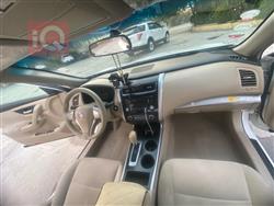 نيسان ألتيما